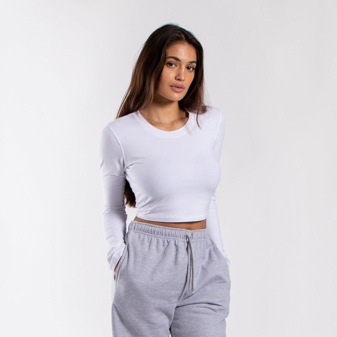 4002 - Women's Fitted Cropped Long Sleeve Tee