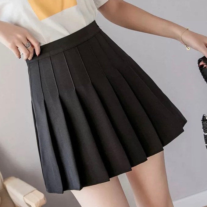 2019 - Women's Pleated Mini Skirt