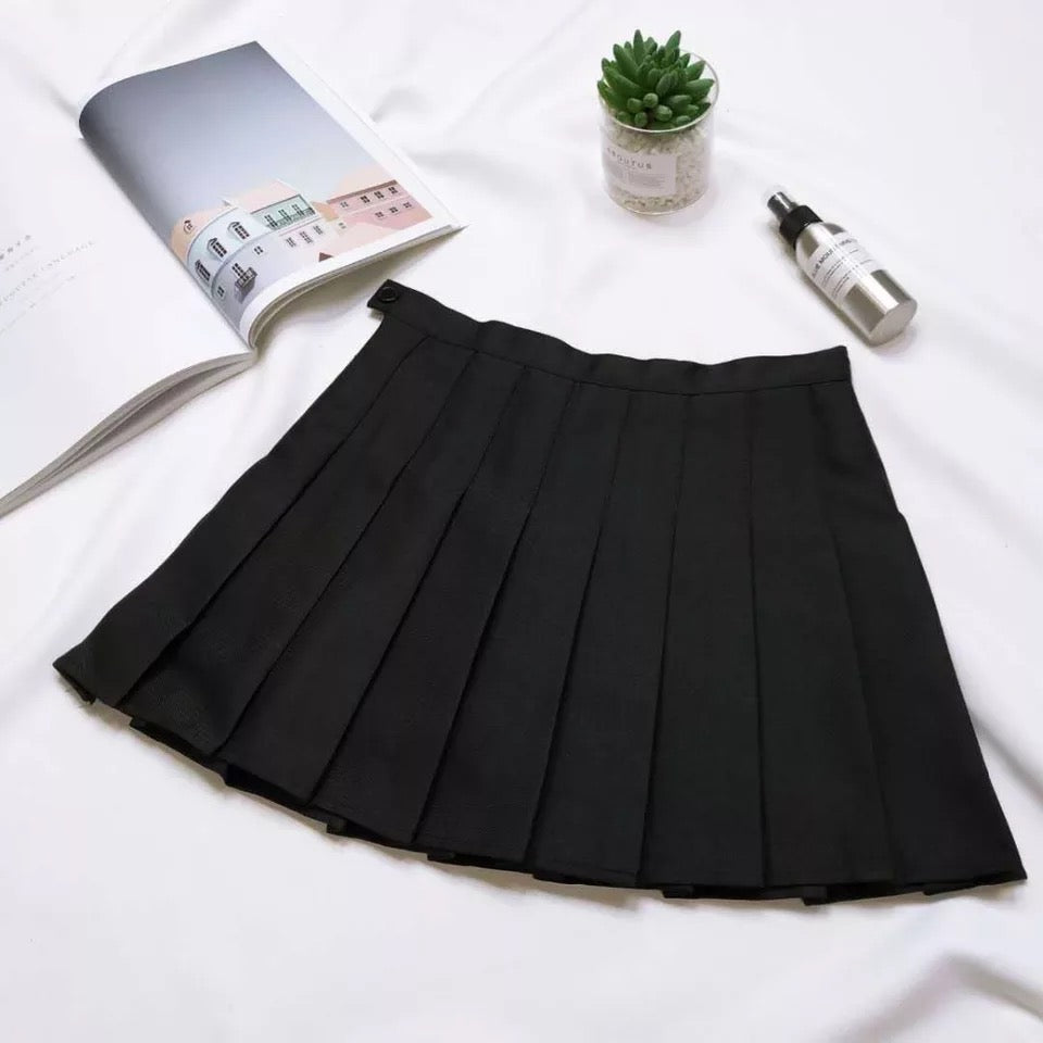 2019 - Women's Pleated Mini Skirt